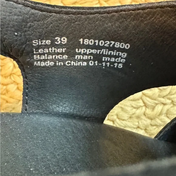 Dansko Riley Clogs Slingback Heels Euro Size 39
= US 8.5 - 9 Black Leather - Picture 8 of 9